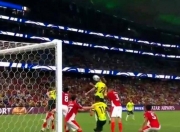 开云体育官网-红牌风波！法国顶级足球比赛掀起争议