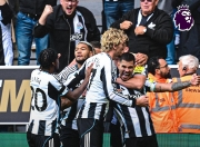 开云平台-曼城客场险胜，继续领跑英超积分榜