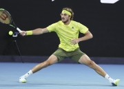 开云体育app-澳网险胜法网，西西帕斯惊艳四座