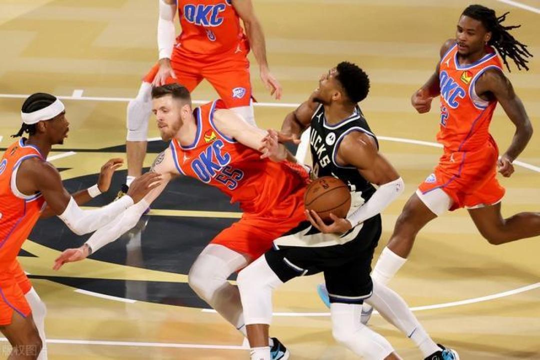 雄鹿客场击败猛龙，字母哥再次展现统治力的简单介绍