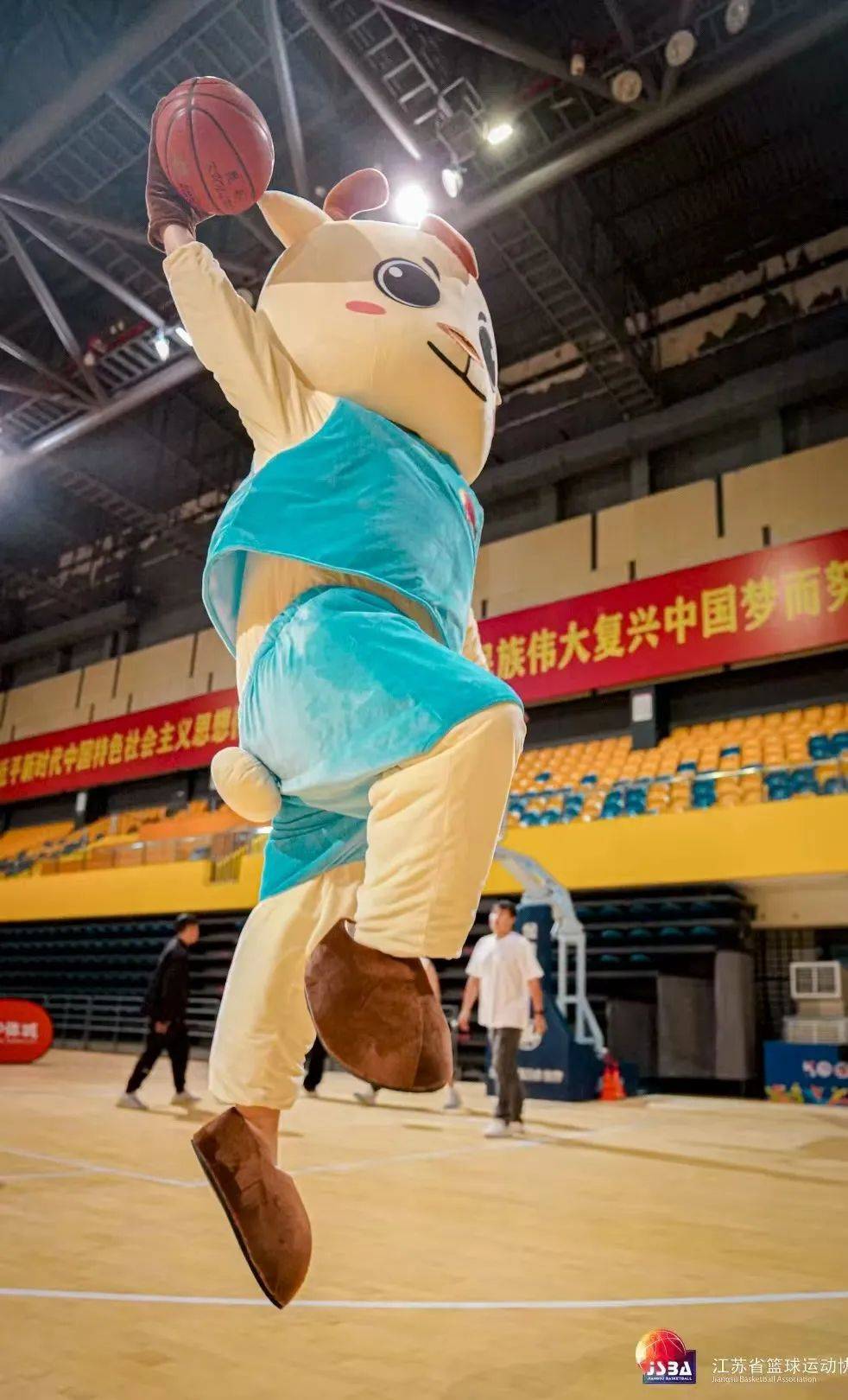 扬州男篮在对阵苏州队时取得胜利，表现稳定