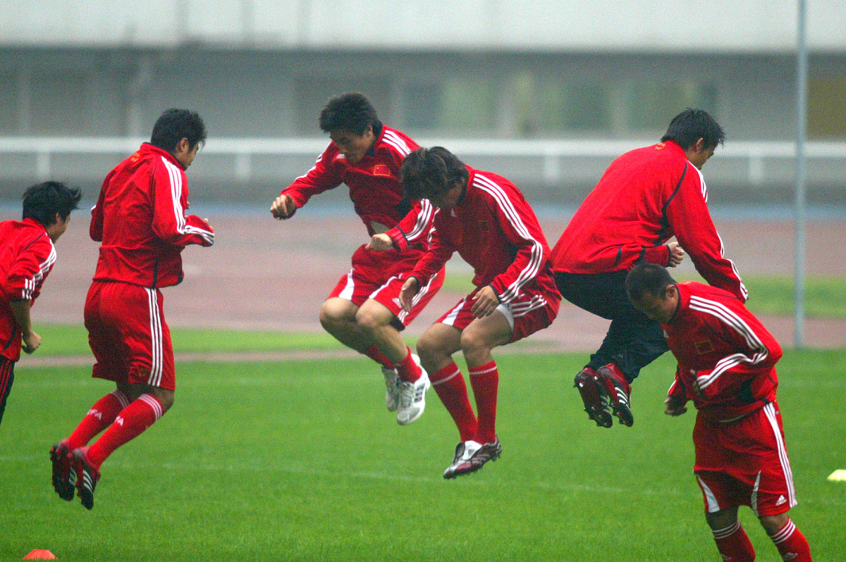 球员表现冷静，帮助球队夺得胜利