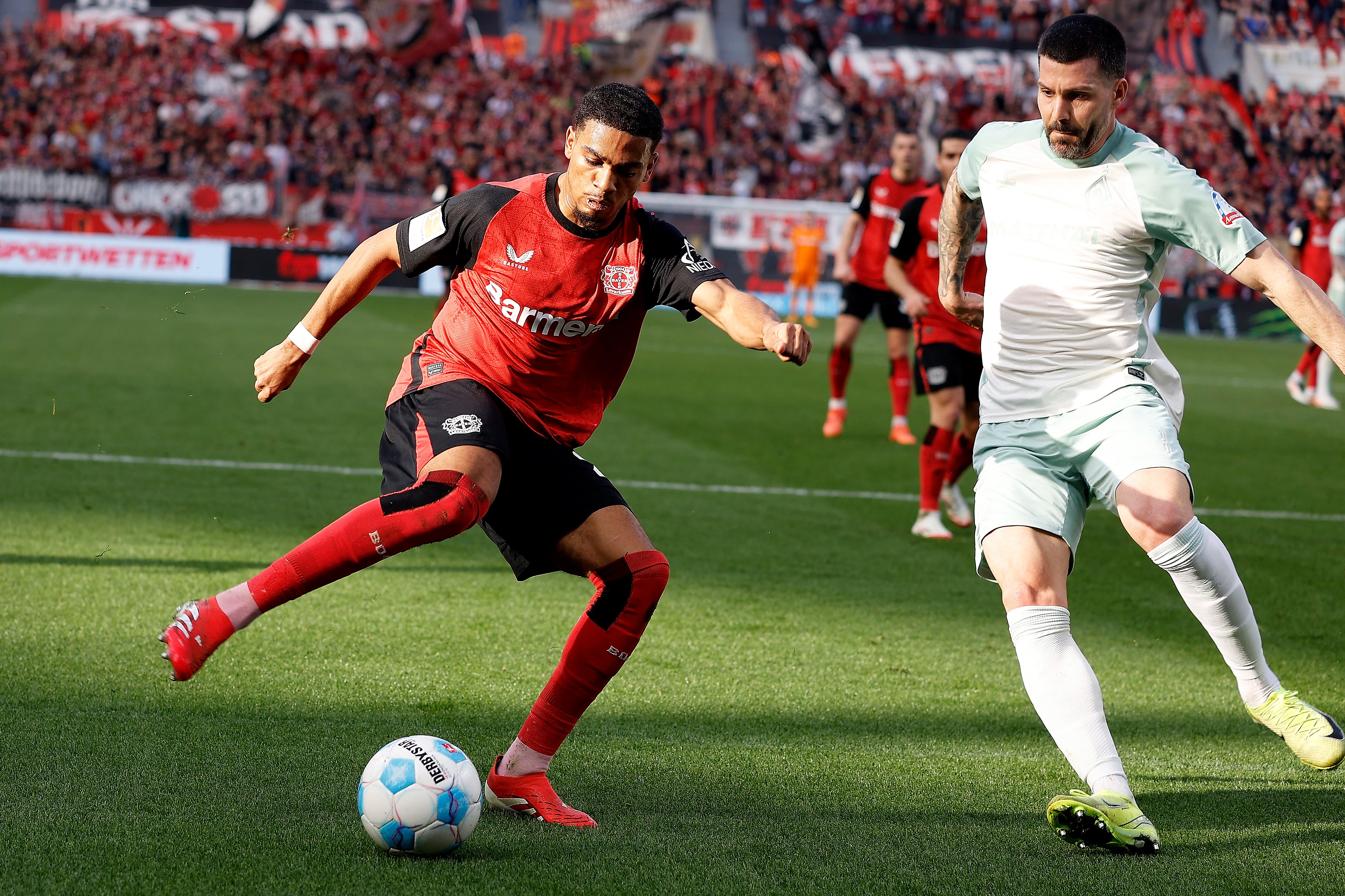 弗赖堡凭借进球差距超越云达不来梅的简单介绍