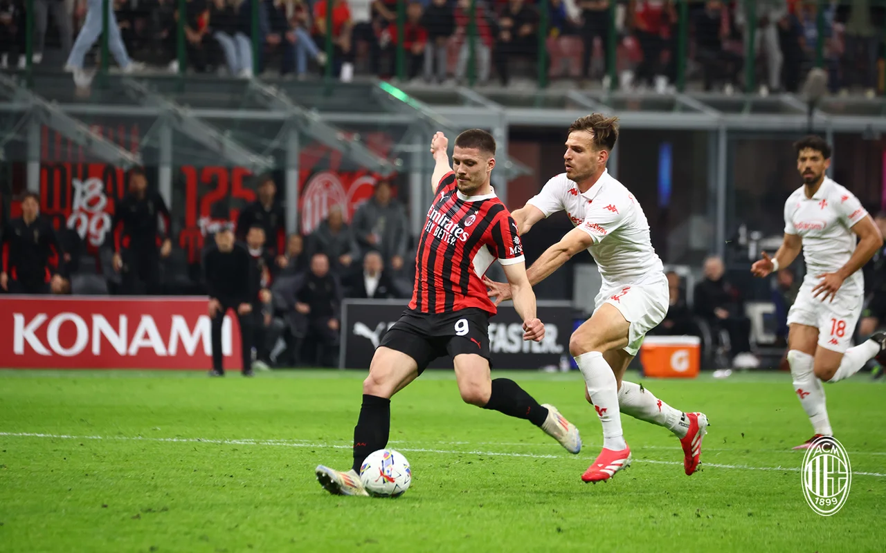 米兰主场力擒多特蒙德，出线无忧