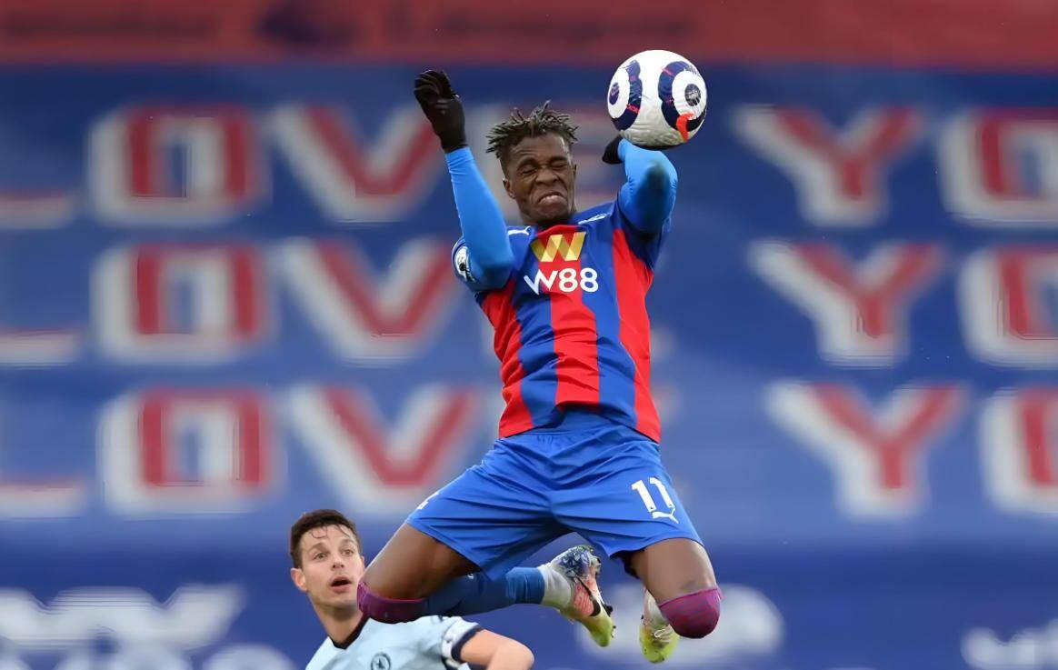 水晶宫客场-击败沃特福德，结束不胜的简单介绍