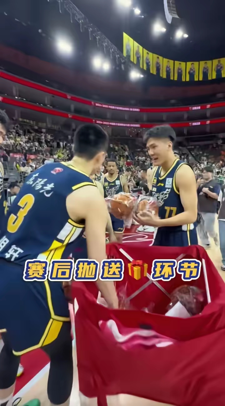 包含佛山胜利在望，以微弱优势击败深圳男篮的词条