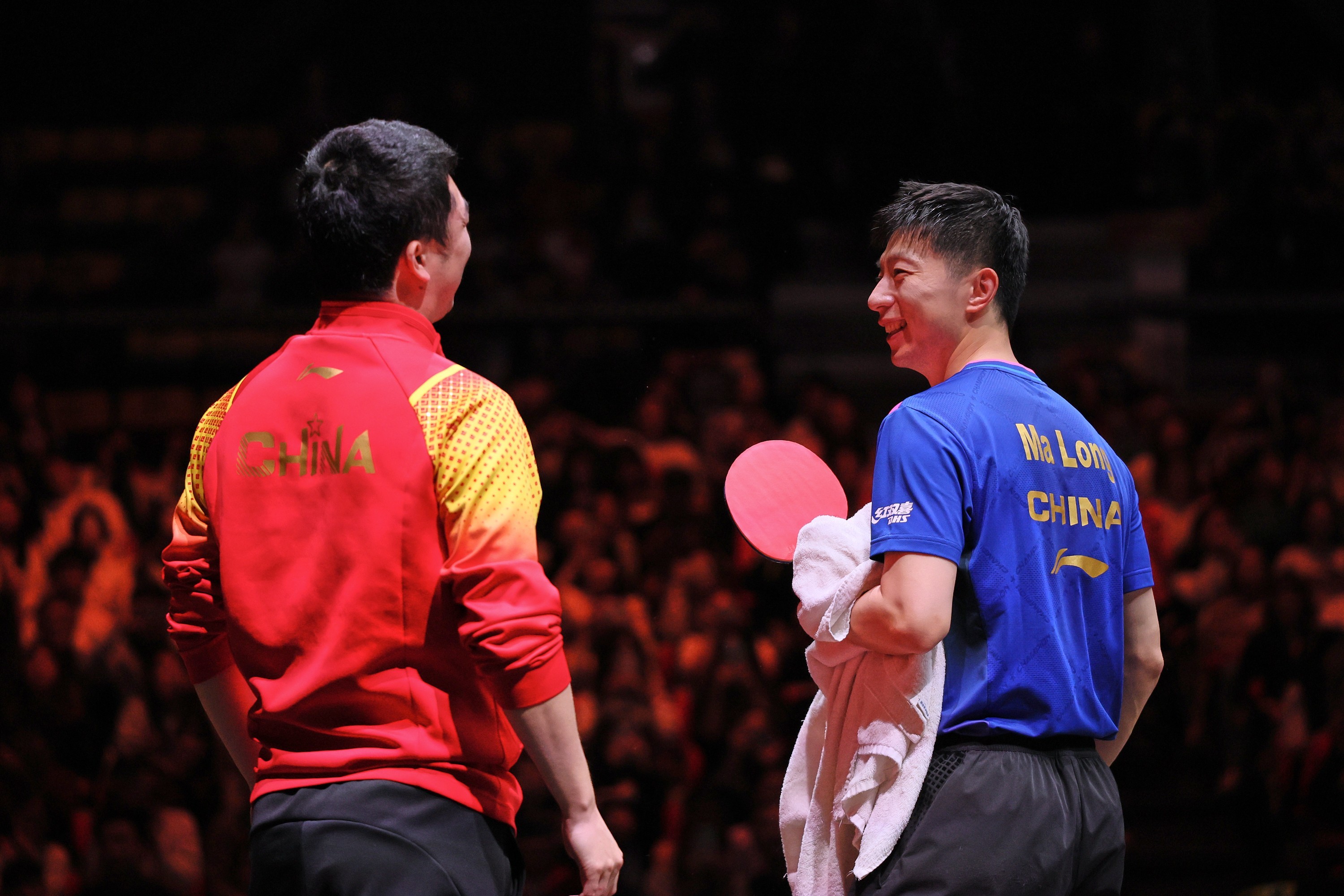 中国队鏖战韩国队，马龙带队取胜