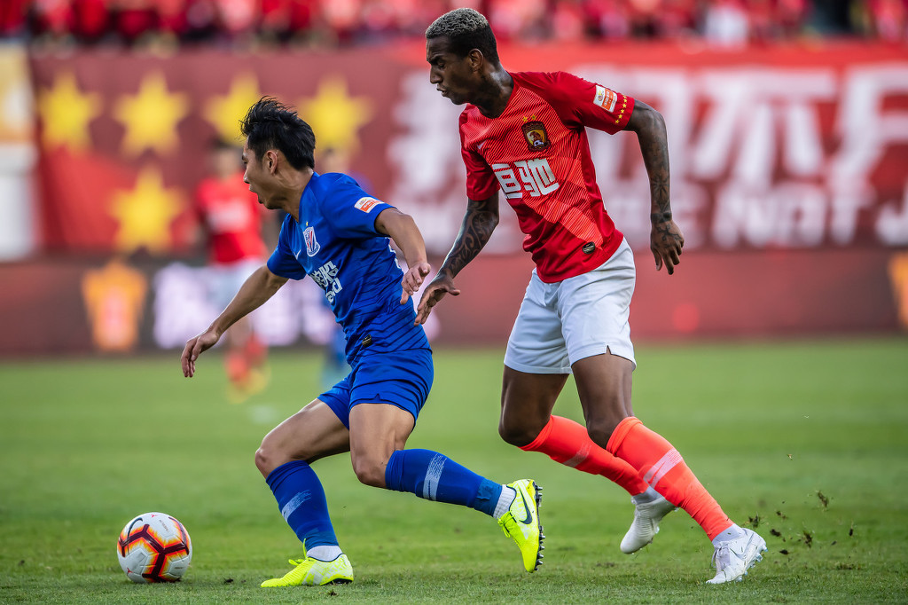 中超球队备战封闭，战术训练全面展开