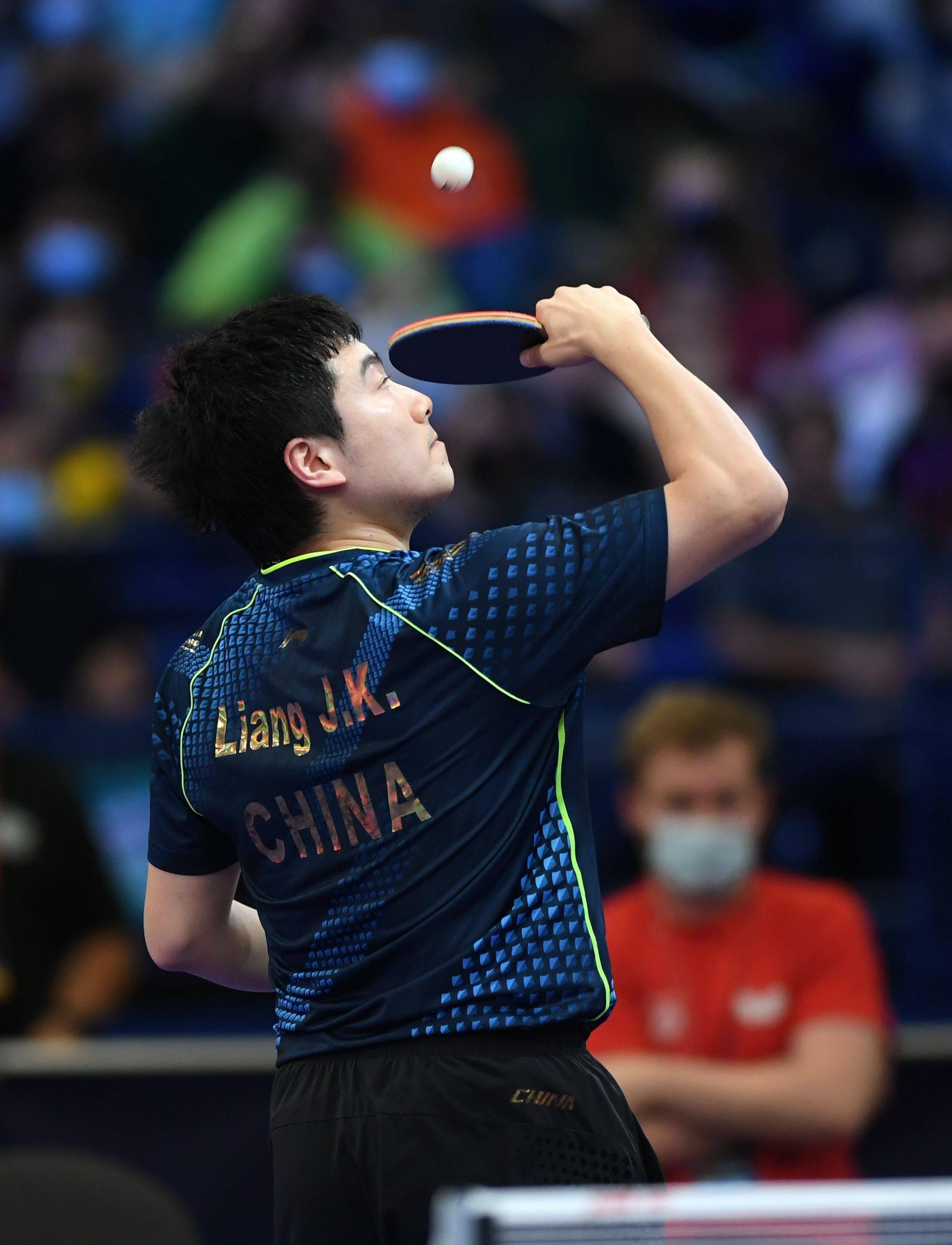 日本队力克英格兰队,梁靖崑带队取胜 日本队力克英格兰队,梁靖崑带队取胜