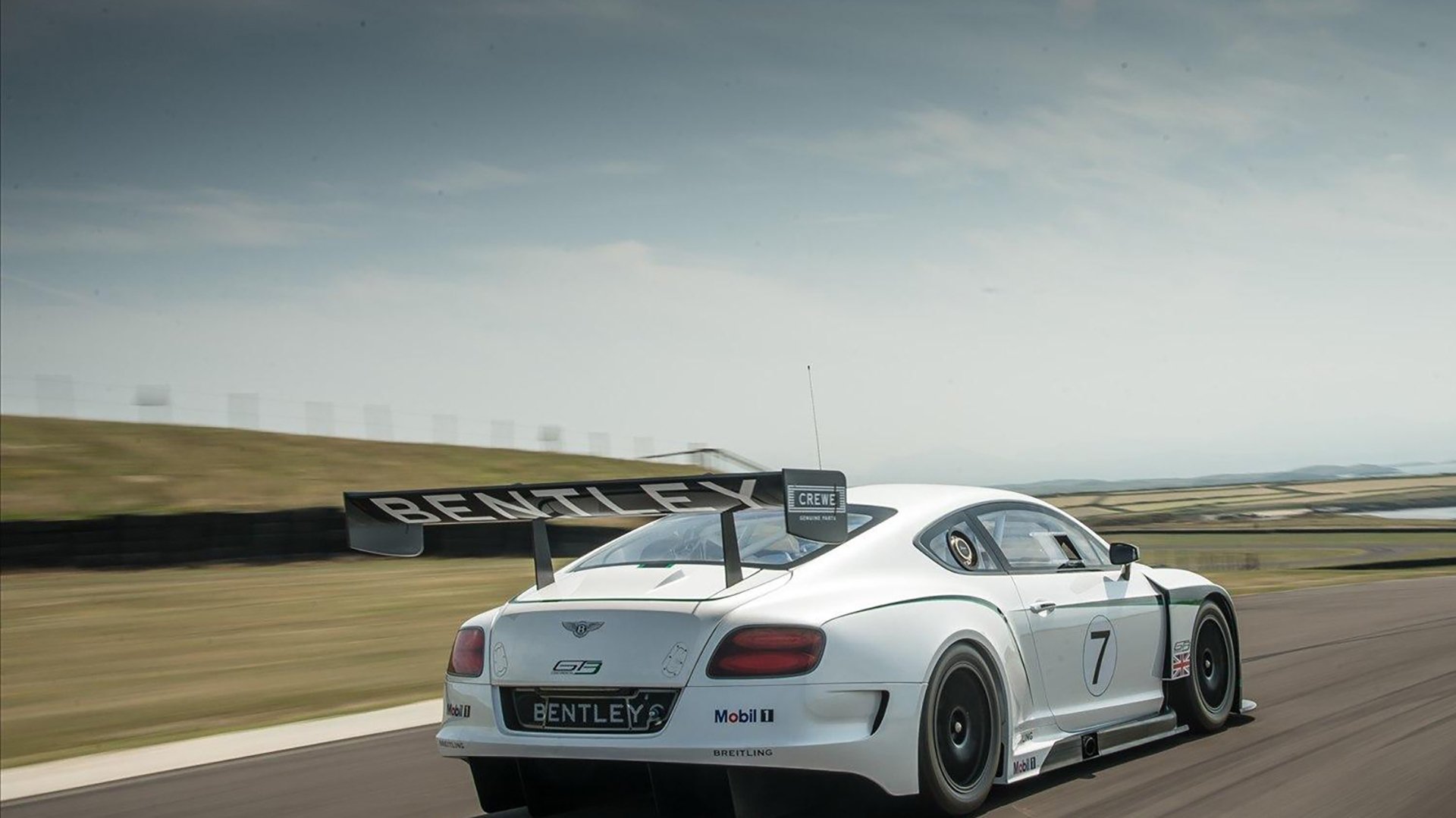 黑马奇迹，澳大利亚力克挪威，范戴克铁壁筑就争冠之路