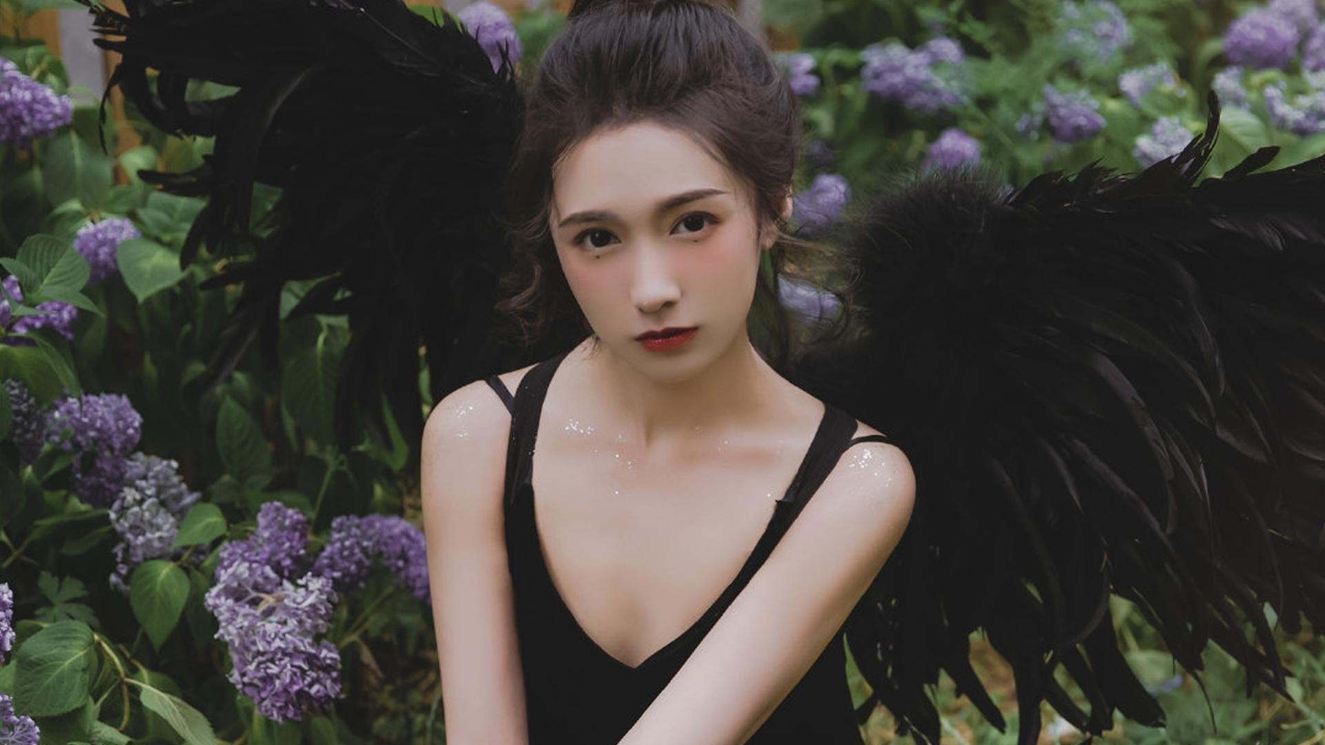 烽火绿茵场,当德甲铁血邂逅南美狂想,战火淬炼的足球霸权如何征服世界