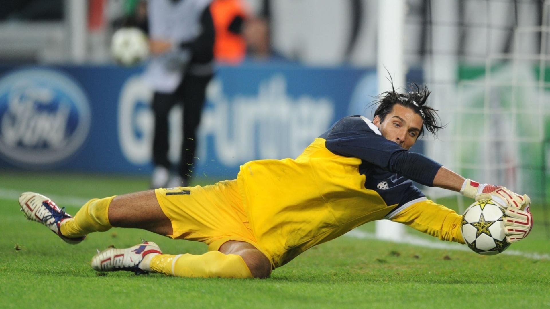 天使的冰与火之歌，迪马利亚如何用两副面孔，在新西兰的奇迹中刻下唯一姓名
